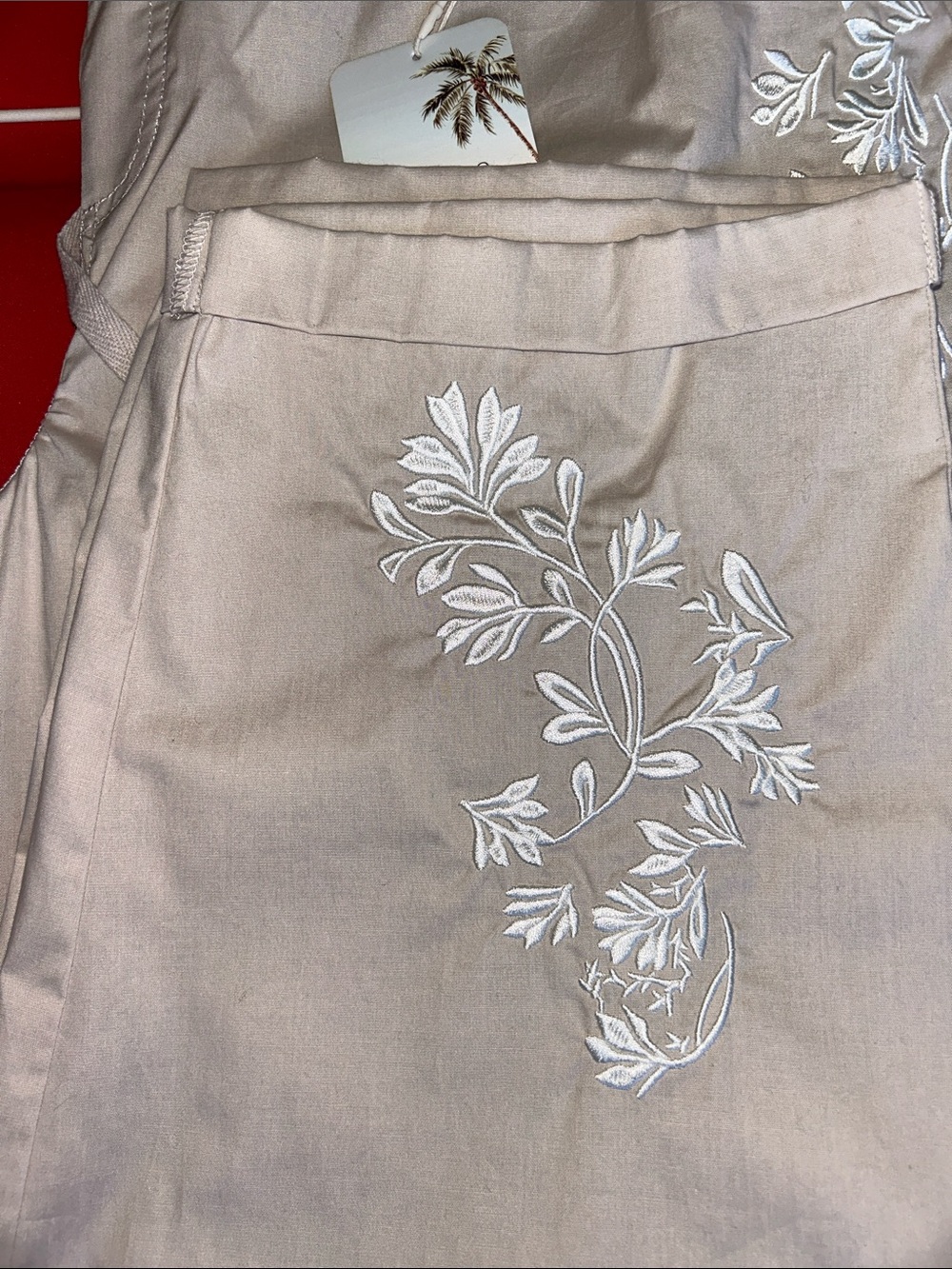 Palm Rio Cropped Drawstring Pants in Cream - Picture 7 of 9